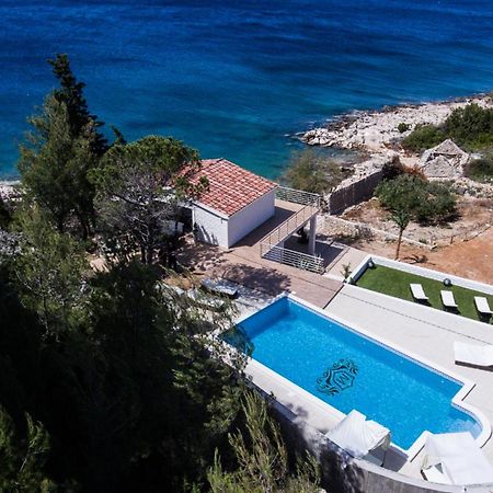 Villa Mendes Zastražišće Esterno foto