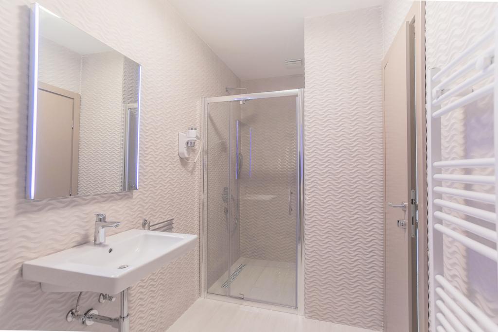 Villa Mendes Zastražišće Esterno foto