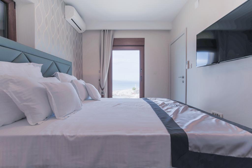 Villa Mendes Zastražišće Esterno foto