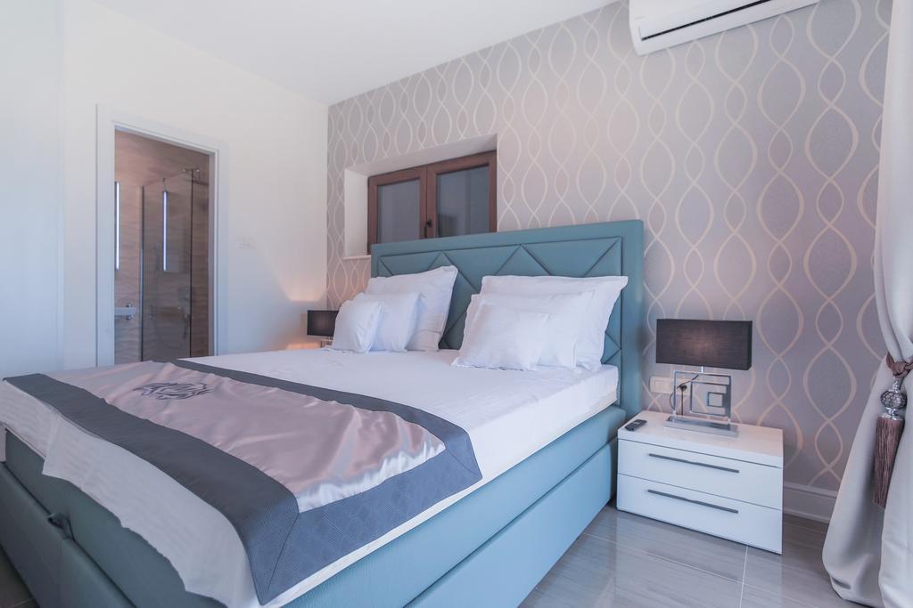 Villa Mendes Zastražišće Esterno foto