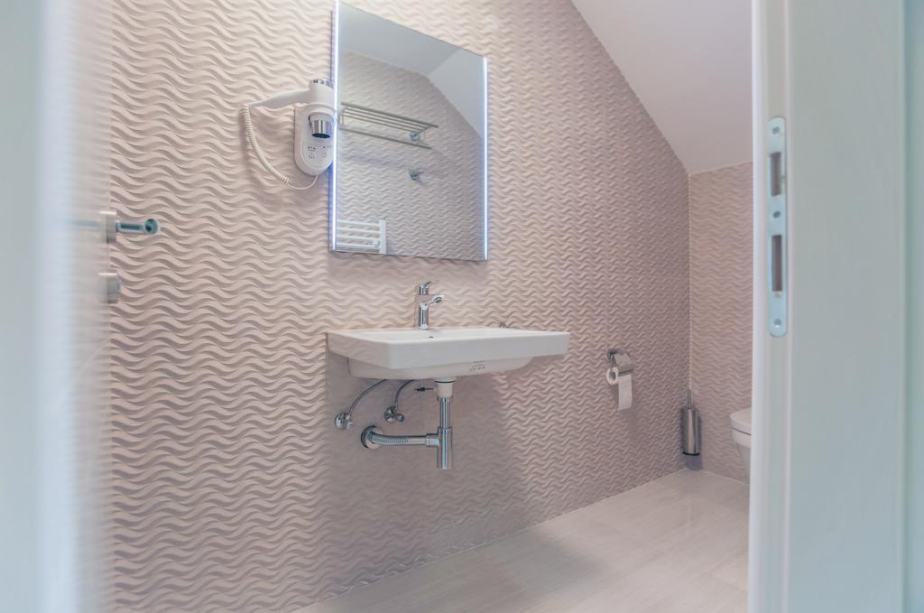 Villa Mendes Zastražišće Esterno foto